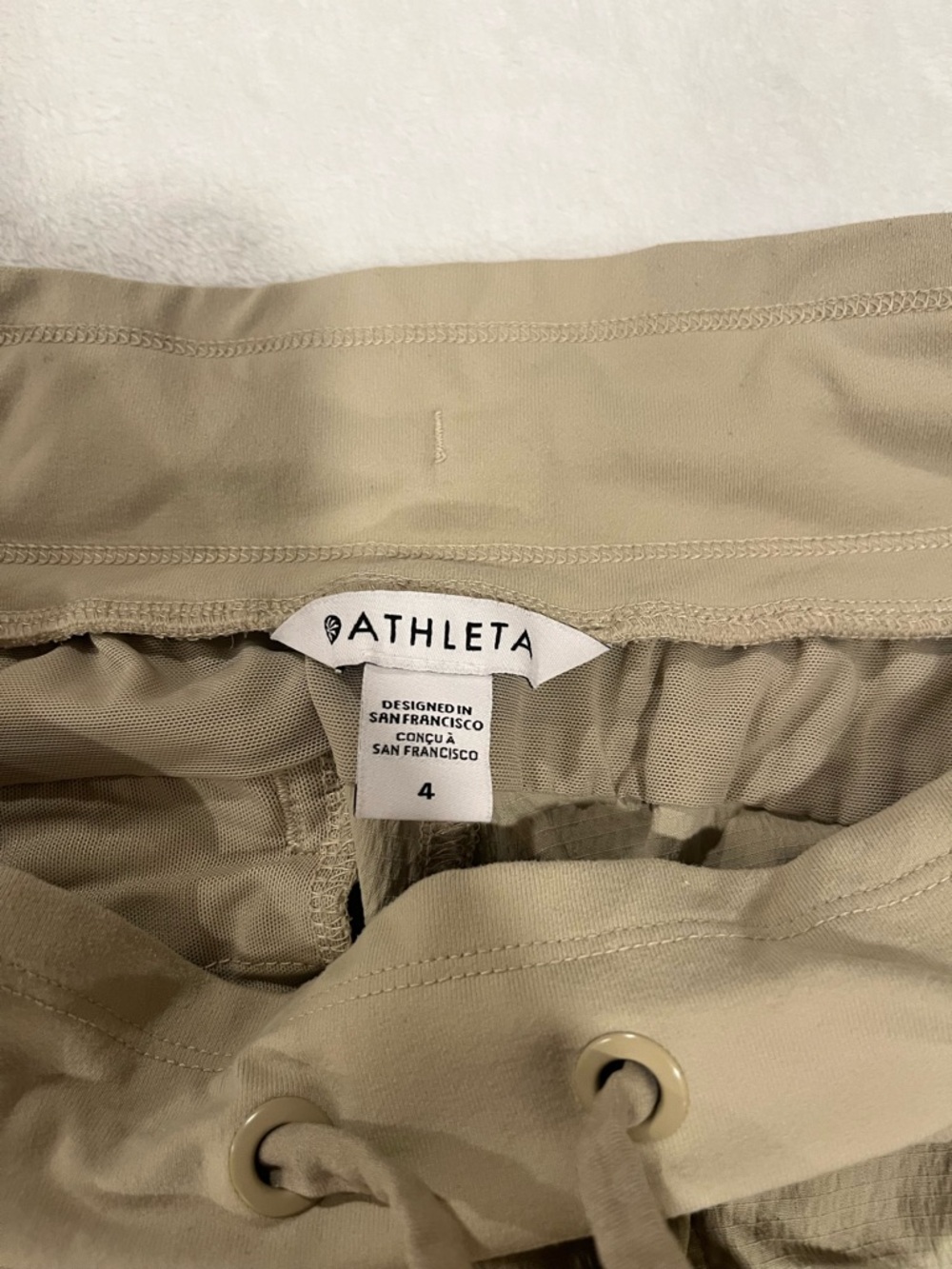 Athleta Trekkie North Jogger Hiking Pants Khaki Tan Size 4 - Picture 5 of 10